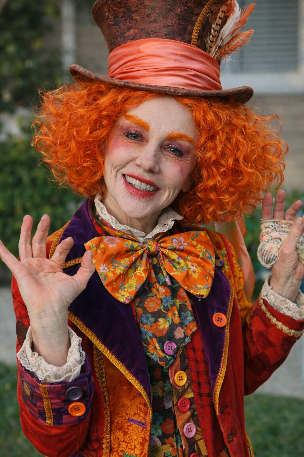 Mad Hatter Orange Curly Wig – Alice Inspired Cosplay